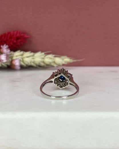 Bague Marguerite Saphir 0.65 Carat &amp; Diamants &quot;Eden&quot; - Elliade Paris