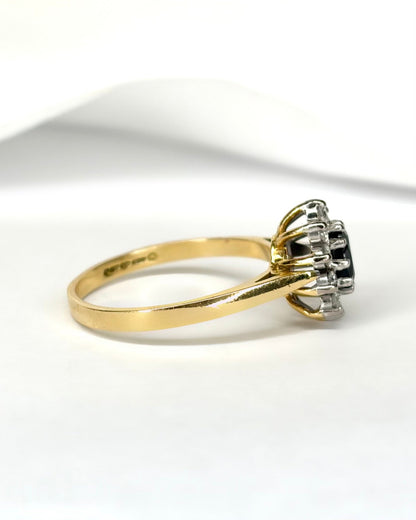 Bague Marguerite Saphir 0.70 carat &amp; Diamants 0.40 carat "Maryline" - Elliade Paris