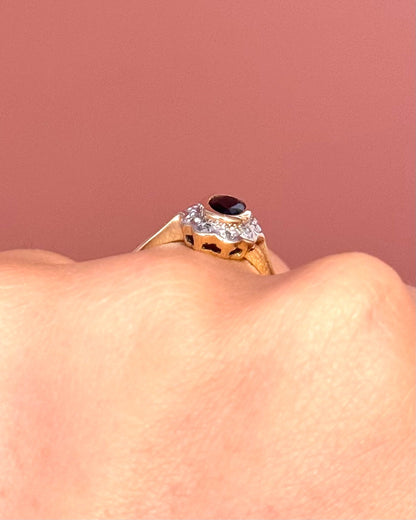 Bague Marguerite Saphir 0.70 carat &amp; Diamants "Tara" - Elliade Paris