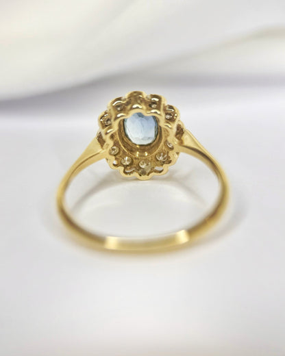 Bague Marguerite Saphir 0.77 carat &amp; Diamants 0.24 carat "Solène" - Elliade Paris