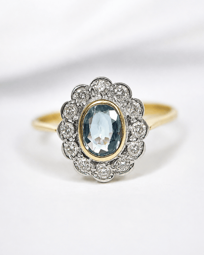 Bague Marguerite Saphir 0.77 carat &amp; Diamants 0.24 carat "Solène" - Elliade Paris