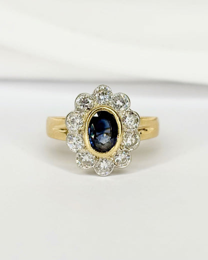 Bague Marguerite Saphir 0.78 carat &amp; Diamants 0.80 carat "Tiana" - Elliade Paris