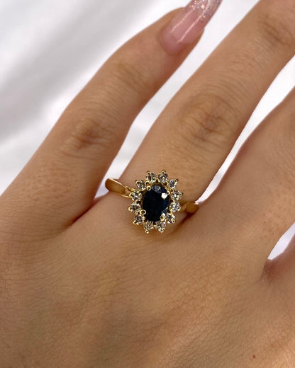 Bague Marguerite Saphir 0.80 carat &amp; Diamants 0.48 carat "Milie" - Elliade Paris
