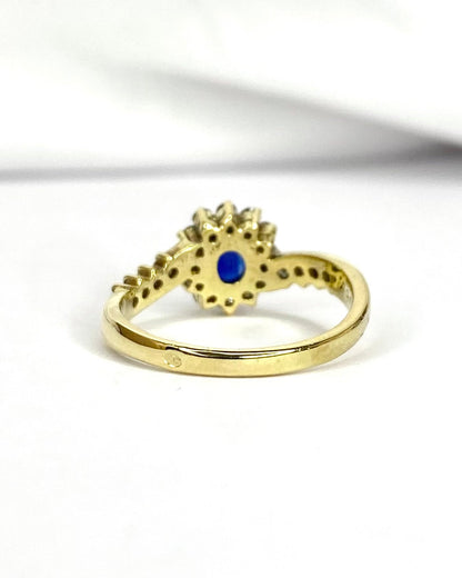 Bague Marguerite Saphir 0.85 carat &amp; Diamants 0.40 carat "Viviane" - Elliade Paris