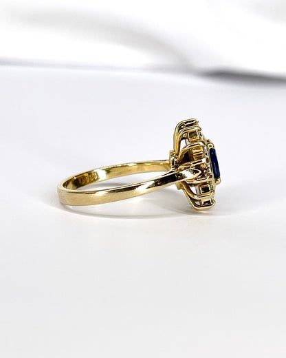 Bague Marguerite Saphir 0.85 carat &amp; Diamants 0.42 carat "Anna" - Elliade Paris