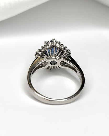 Bague Marguerite Saphir 0.85 carat &amp; Diamants 0.45 carat "Fanny" - Elliade Paris