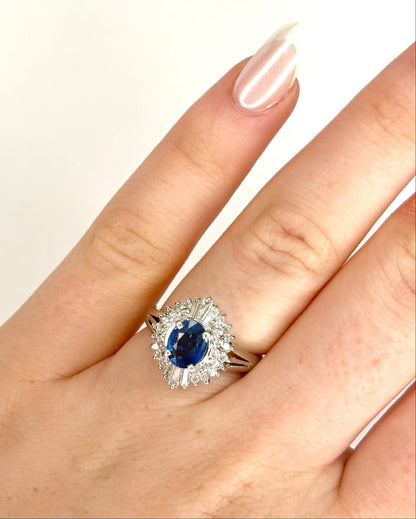 Bague Marguerite Saphir 0.85 carat &amp; Diamants 0.45 carat "Fanny" - Elliade Paris