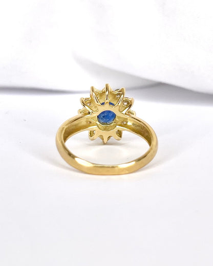 Bague Marguerite Saphir 0.85 carat &amp; Diamants 0.48 carat "Andrea" - Elliade Paris