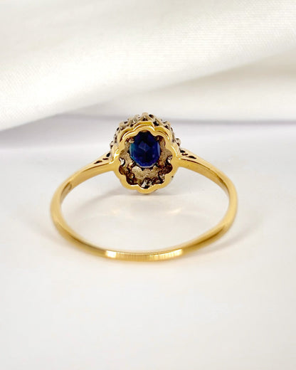 Bague Marguerite Saphir 0.85 carat &amp; Diamants "Erine" - Elliade Paris