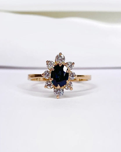 Bague Marguerite Saphir 0.91 carat &amp; Diamants 0.52 carat "Léna" - Elliade Paris