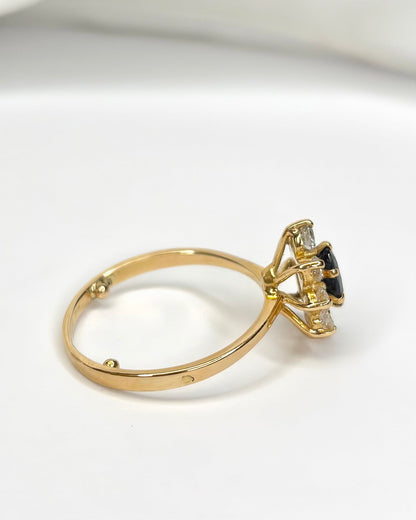 Bague Marguerite Saphir 0.91 carat &amp; Diamants 0.52 carat "Léna" - Elliade Paris