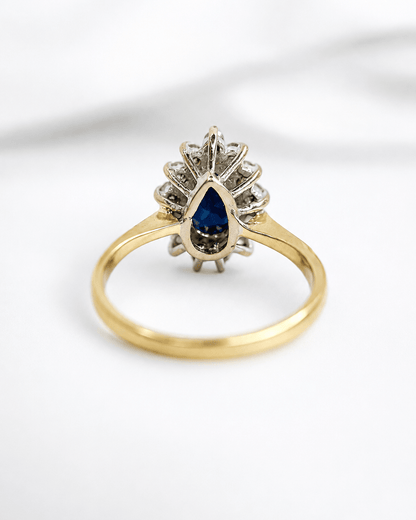 Bague Marguerite Saphir 0.98 carat &amp; Diamants 0.26 carat "Lou" - Elliade Paris