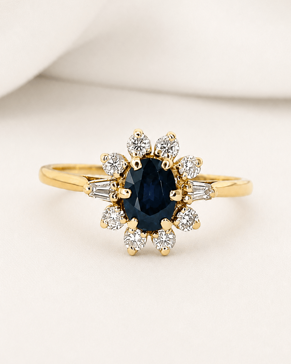 Bague Marguerite Saphir 1 carat &amp; Diamants 0.33 carat "Meredith" - Elliade Paris