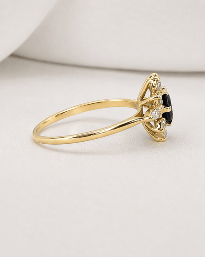 Bague Marguerite Saphir 1 carat &amp; Diamants 0.33 carat "Meredith" - Elliade Paris