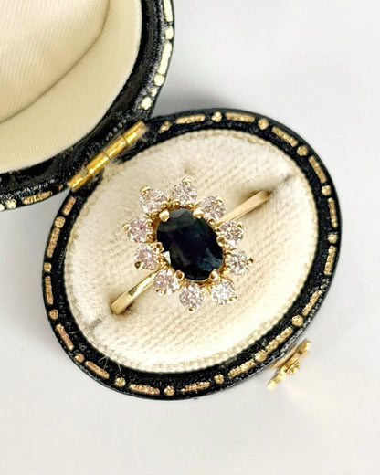 Bague Marguerite Saphir 1 carat &amp; Diamants 0.50 carat "Aurélia" - Elliade Paris