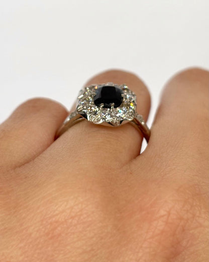 Bague Marguerite Saphir 1 carat &amp; Diamants 0.65 carat "Lavigna" - Elliade Paris