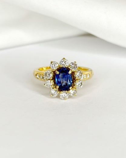 Bague Marguerite Saphir 1 carat &amp; Diamants 0.82 carat &quot;Coraline&quot; - Elliade Paris
