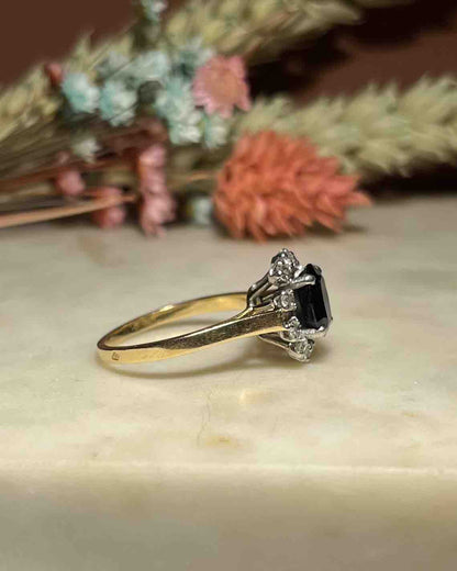Bague marguerite saphir 1 carat &amp; diamants &quot;Aléna&quot; - Elliade Paris