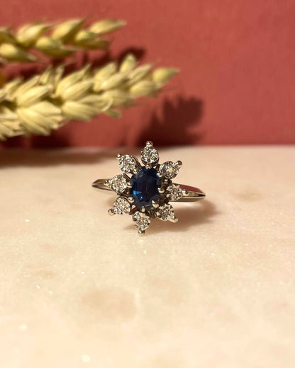 Bague Marguerite Saphir 1 carat &amp; Diamants &quot;Élina&quot; - Elliade Paris
