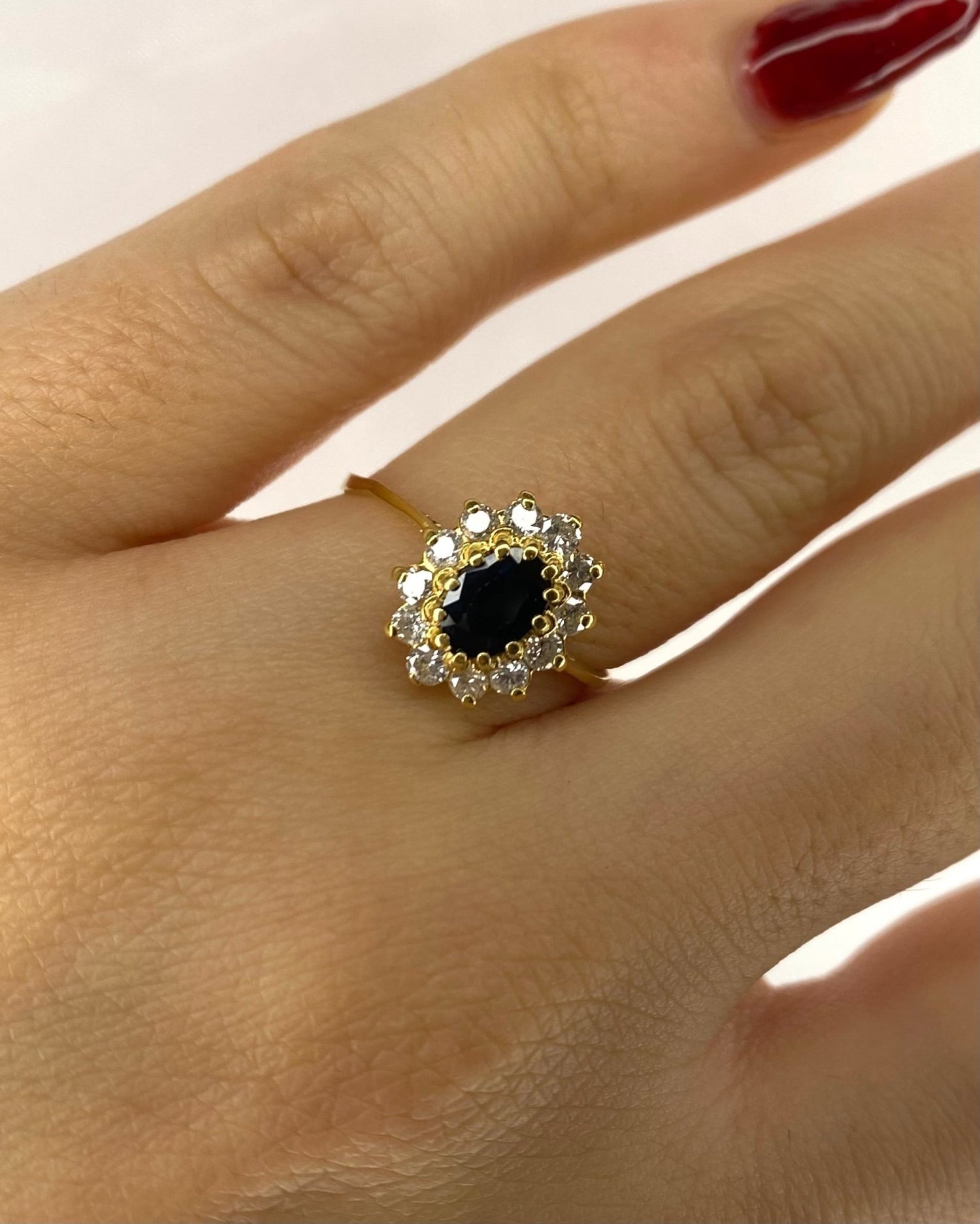Bague Marguerite Saphir 1 carat &amp; Diamants &quot;Hailey&quot; - Elliade Paris