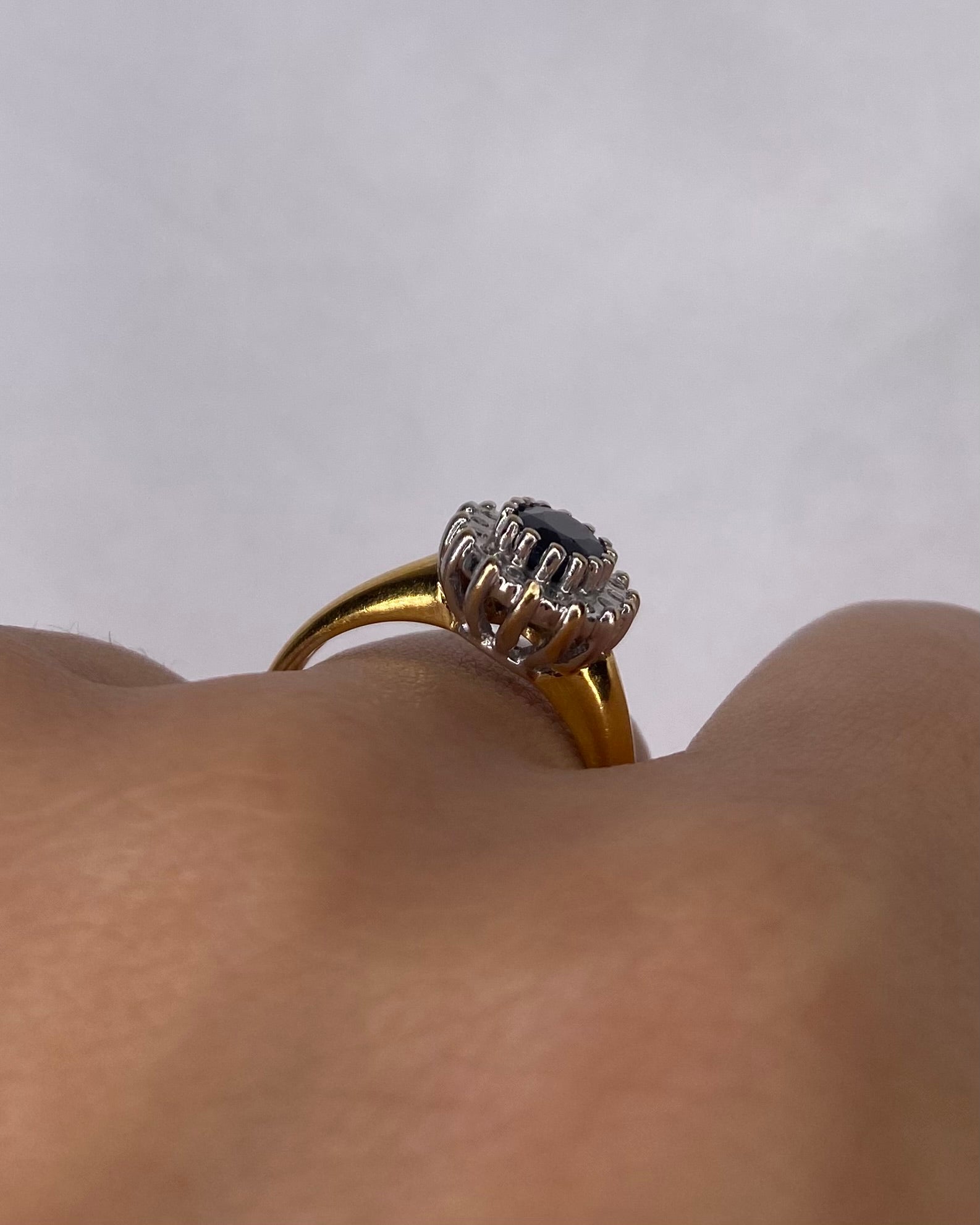 Bague Marguerite Saphir 1 carat &amp; Diamants "Hortensia" - Elliade Paris