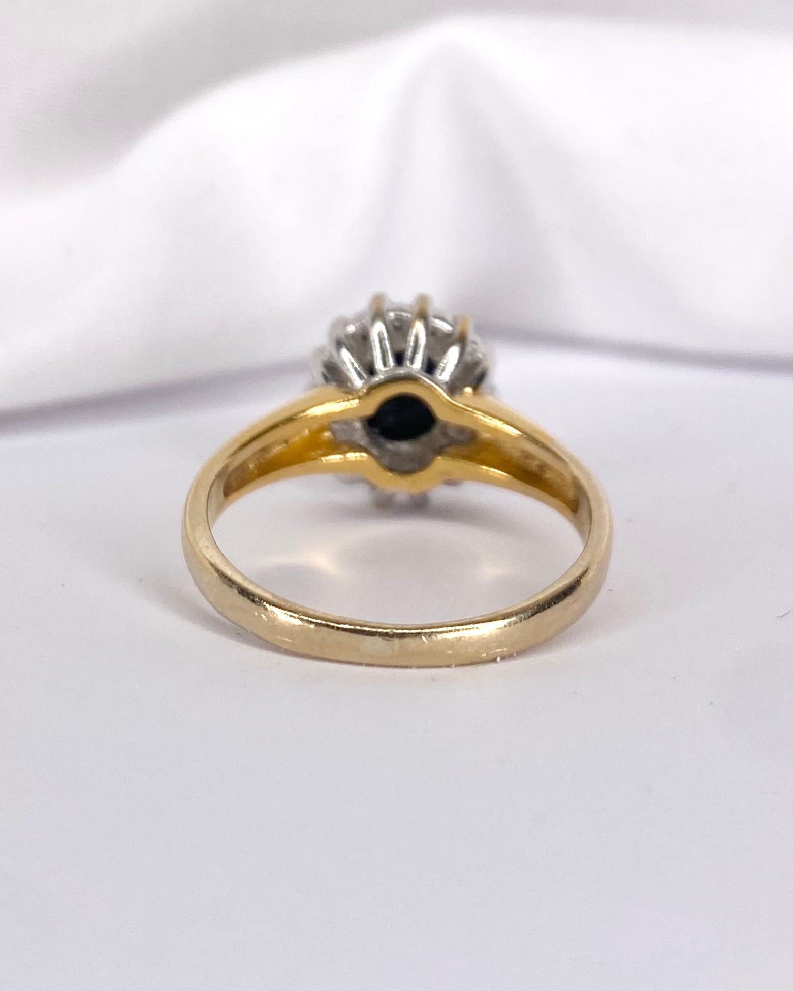Bague Marguerite Saphir 1 carat &amp; Diamants "Hortensia" - Elliade Paris