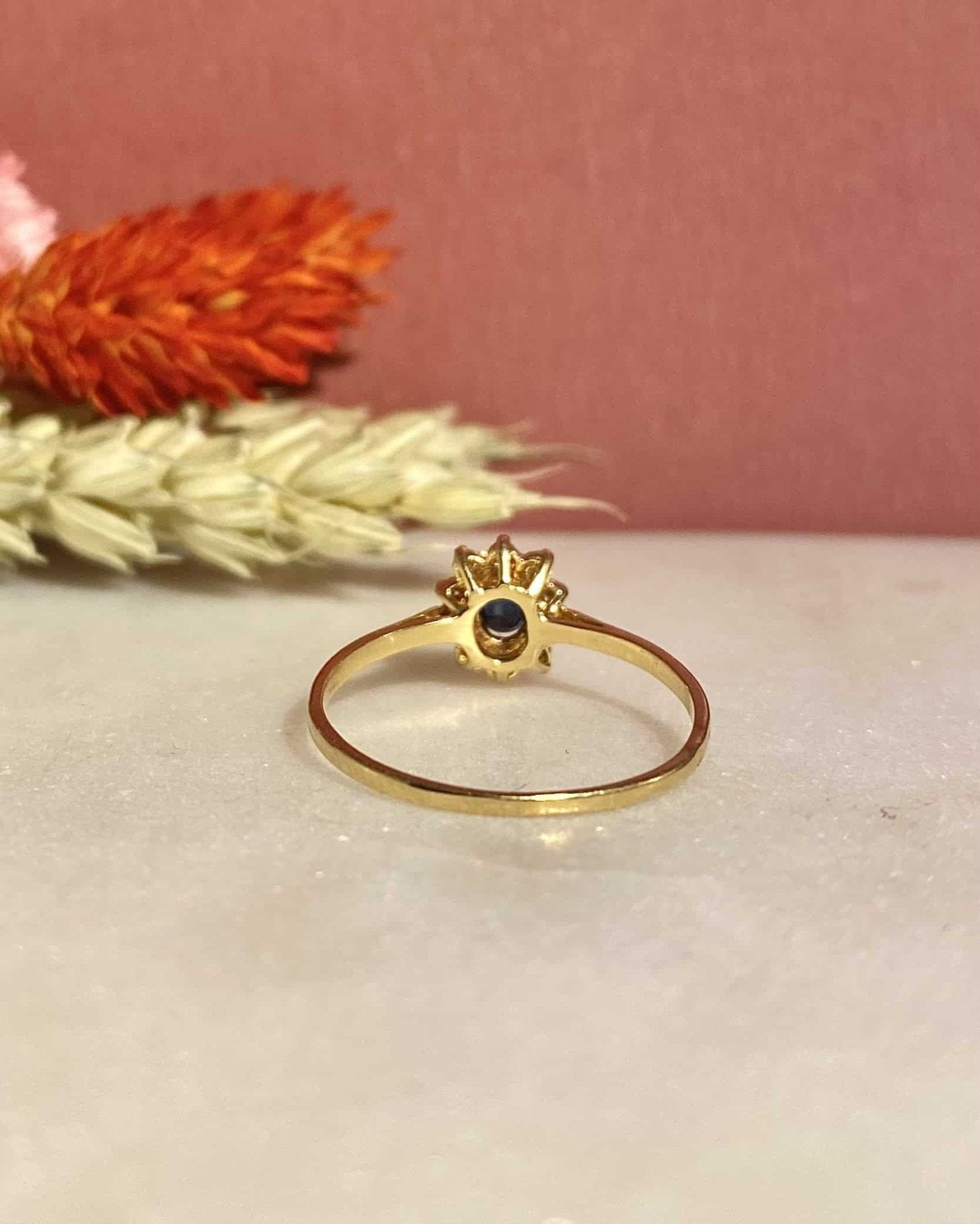 Bague Marguerite Saphir &amp; 10 Diamants "Crealis" - Elliade Paris