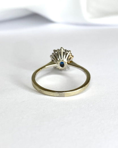 Bague Marguerite Saphir 1.05 carat &amp; Diamants 0.30 carat "Hermione" - Elliade Paris