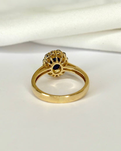 Bague Marguerite Saphir 1.08 carat &amp; Diamants 0.26 carat "Eloïse" - Elliade Paris