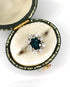 Bague Marguerite Saphir 1.10 carat & Diamants "Léa" - Elliade Paris