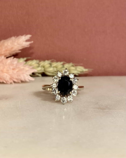 Bague Marguerite Saphir 1.20 Carat &amp; Diamants &quot;Solene&quot; - Elliade Paris