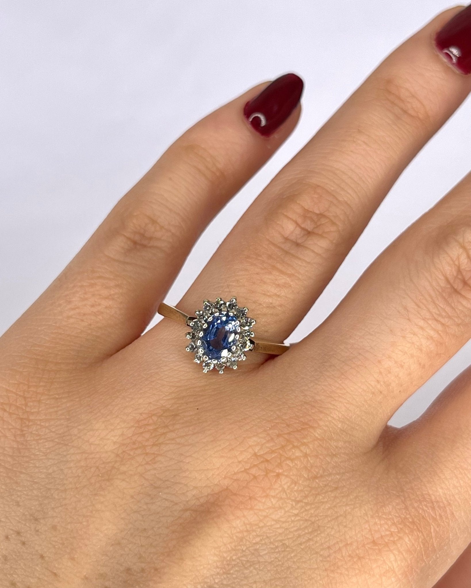 Bague Marguerite Saphir 1.25 carat &amp; Diamants 0.32 carat "Florence" - Elliade Paris