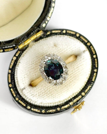 Bague Marguerite Saphir 1.30 carat &amp; 14 Diamants "Pétronille" - Elliade Paris