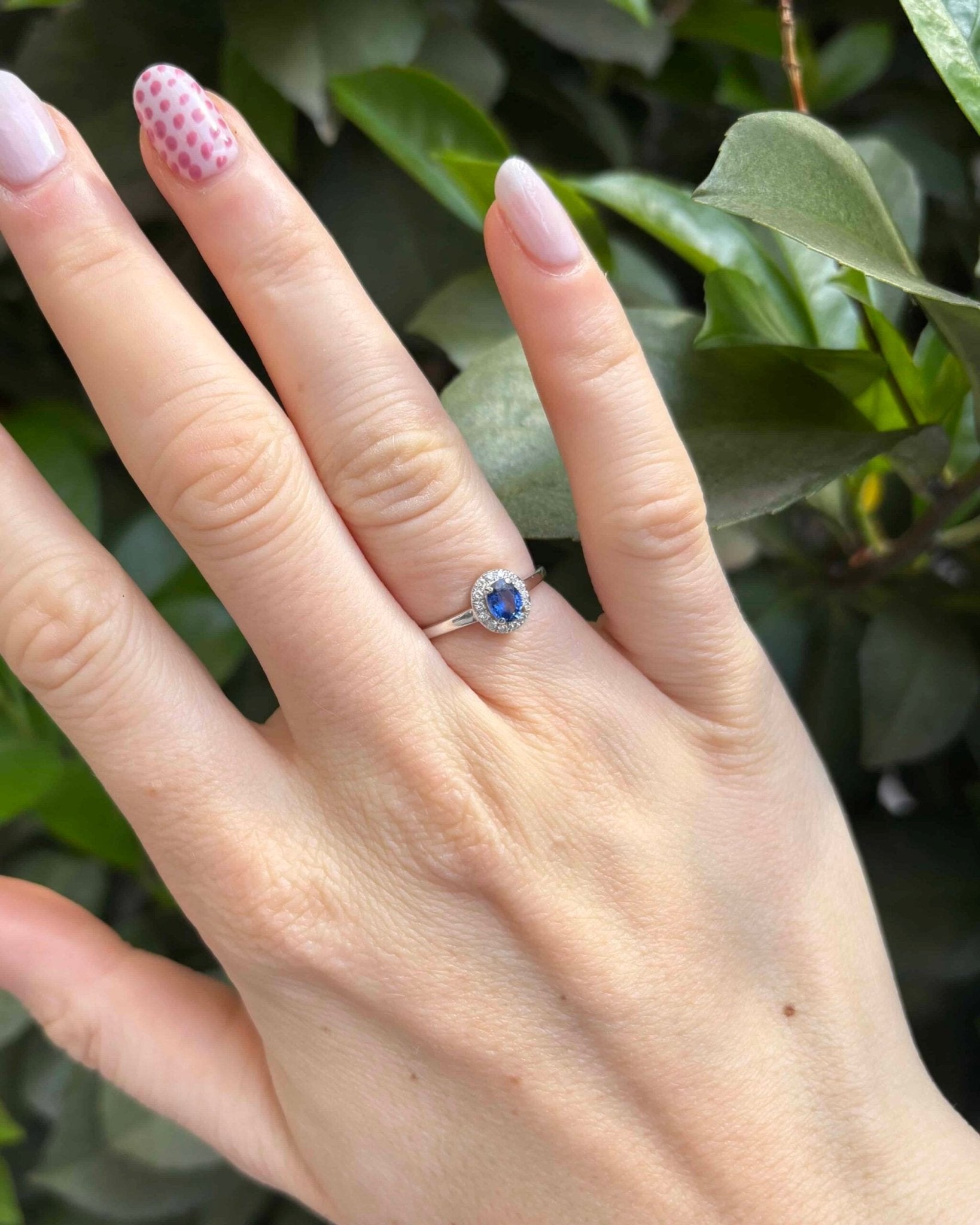 Bague Marguerite Saphir &amp; 14 Diamants &quot;Camilia&quot; - Elliade Paris