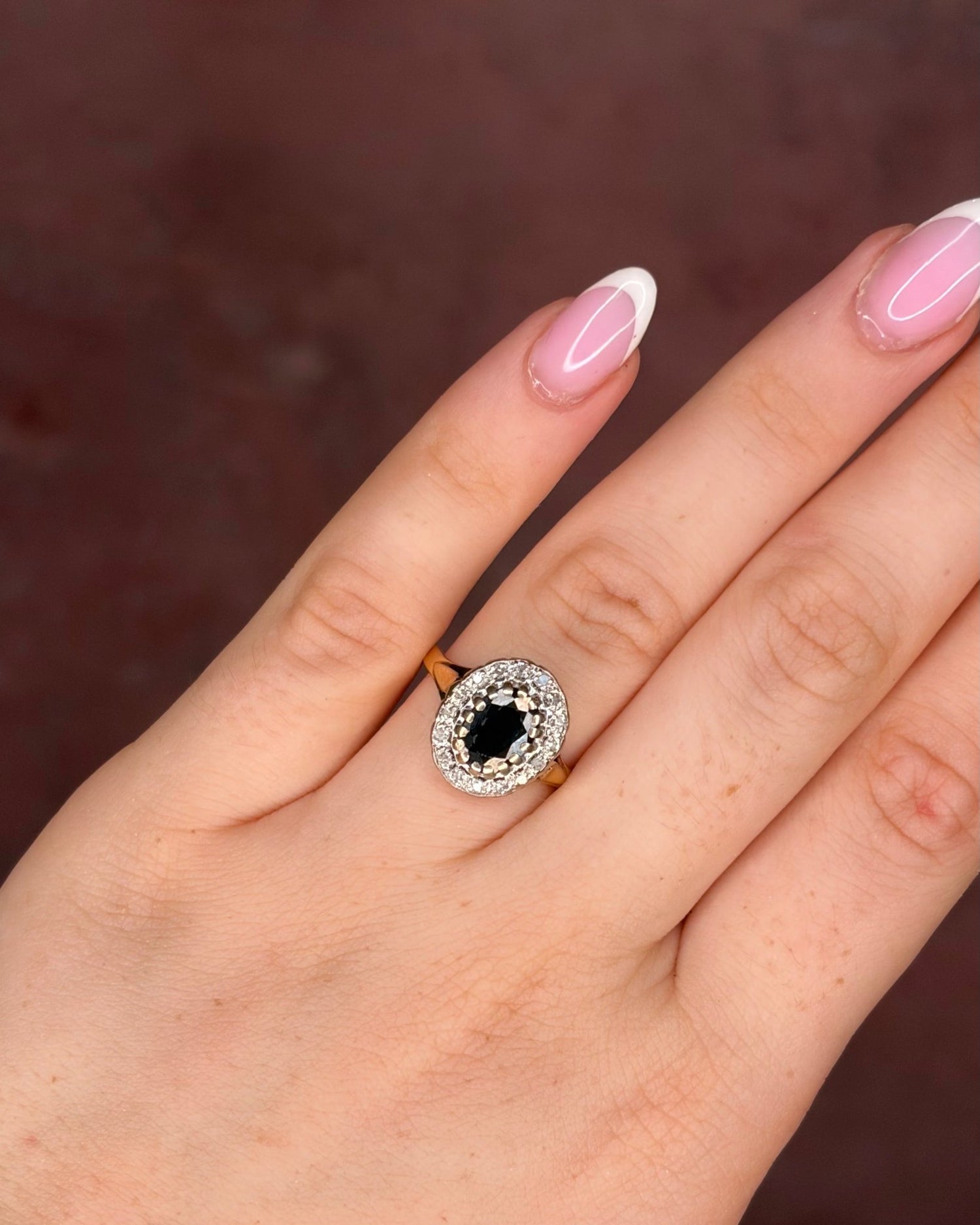 Bague Marguerite Saphir 1.40 carat &amp; Diamants 4.53g "Stéphanie" - Elliade Paris