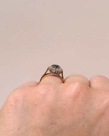Bague Marguerite Saphir 1.50 carat &amp; Diamants "Gabriella" - Elliade Paris
