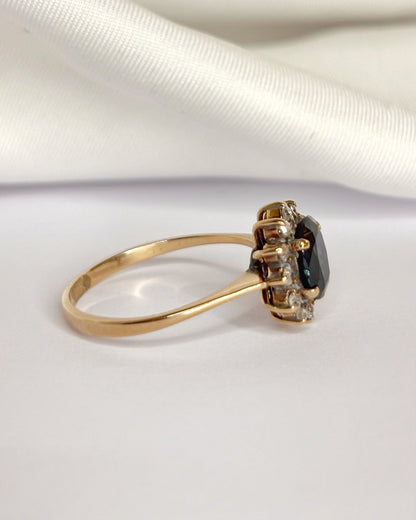 Bague Marguerite Saphir 1.50 carat &amp; Diamants "Jeanne" - Elliade Paris