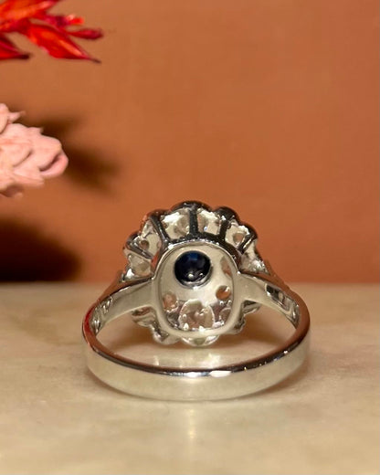 Bague Marguerite Saphir &amp; 16 Diamants &quot;Sherry&quot; - Elliade Paris