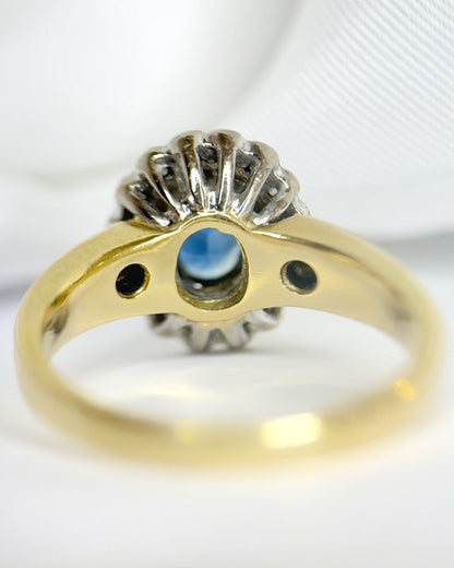 Bague Marguerite Saphir 1.70 carat &amp; Diamants 0.36 carat "Léonie" - Elliade Paris
