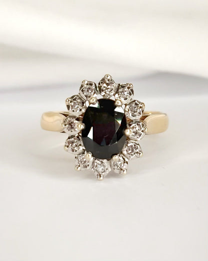 Bague Marguerite Saphir 1.75 carat &amp; Diamants "Laure" - Elliade Paris