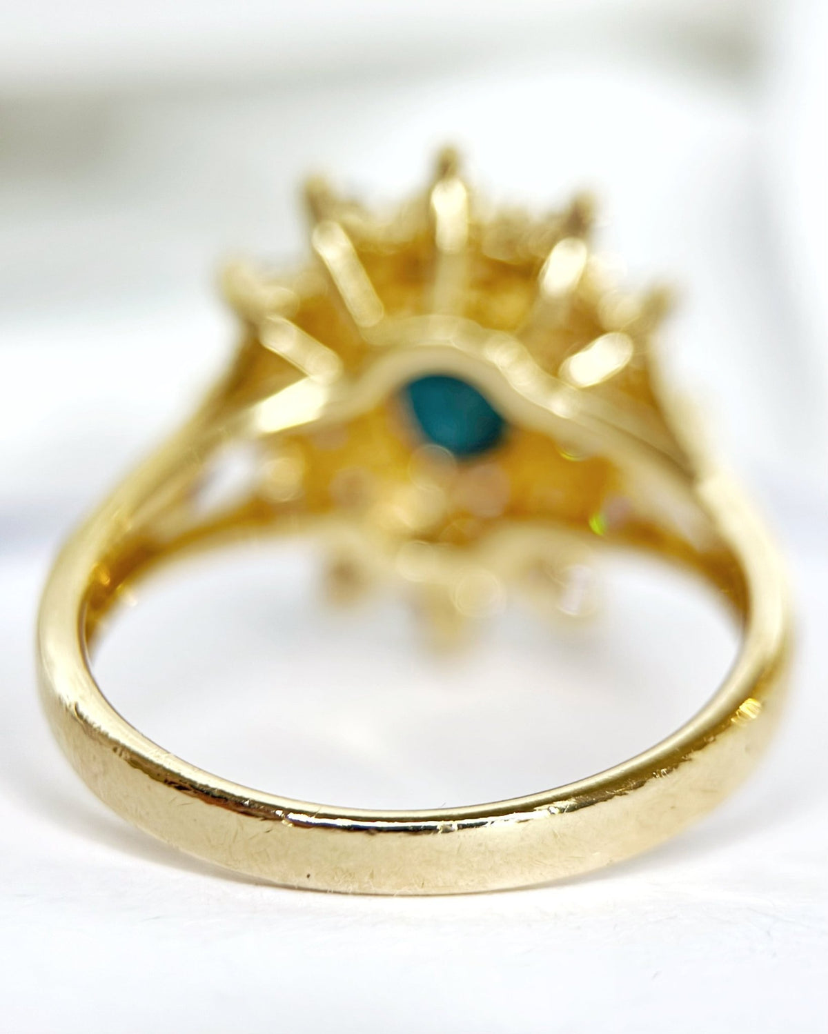 Bague Marguerite Saphir 1.79 carat &amp; Diamants 0.60 carat 6.04g "Hélène" - Elliade Paris