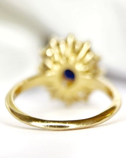 Bague Marguerite Saphir 1.80 carat &amp; Diamants "Georgette" - Elliade Paris