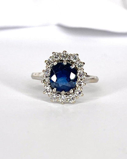 Bague Marguerite Saphir 1.85 carat &amp; Diamants 0.56 carat "Gabriella" - Elliade Paris