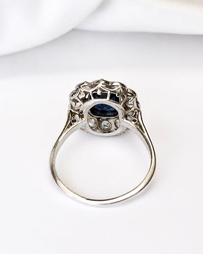 Bague Marguerite Saphir 1.85 carat &amp; Diamants 0.72 carat "Laura" - Elliade Paris