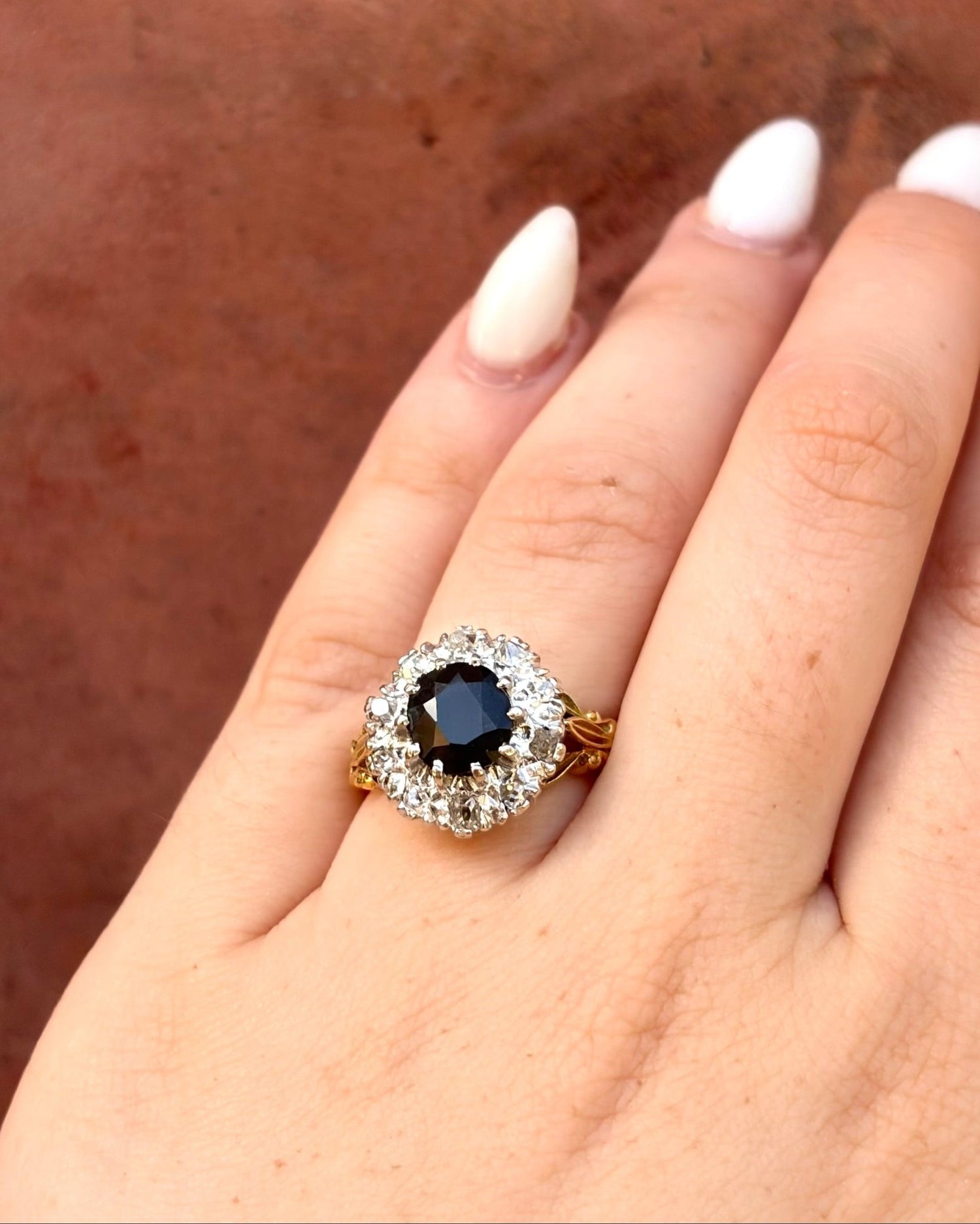 Bague Marguerite Saphir 1.94 carat &amp; Diamants 0.45 carat "Sam" - Elliade Paris