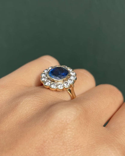 Bague Marguerite Saphir 2.30 carats &amp; Diamants 0.80 carat &quot;Althéa&quot; - Elliade Paris