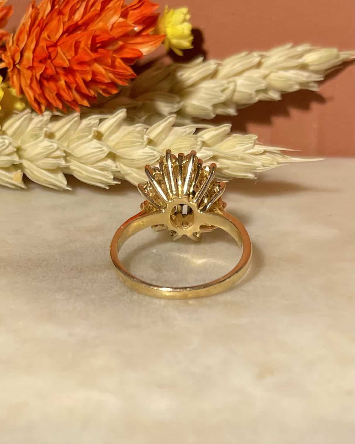 Bague Marguerite Saphir &amp; 24 Diamants "Anastasia" - Elliade Paris