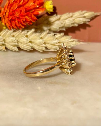 Bague Marguerite Saphir &amp; 24 Diamants &quot;Anastasia&quot; - Elliade Paris
