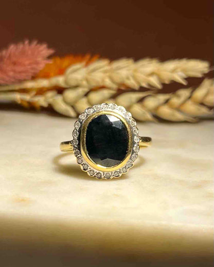 Bague Marguerite Saphir 3 carats &amp; Diamants &quot;Dalila&quot; - Elliade Paris
