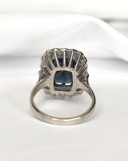 Bague Marguerite Saphir 4.40 carats &amp; Diamants 0.40 carat 5,95g "Ariana" - Elliade Paris